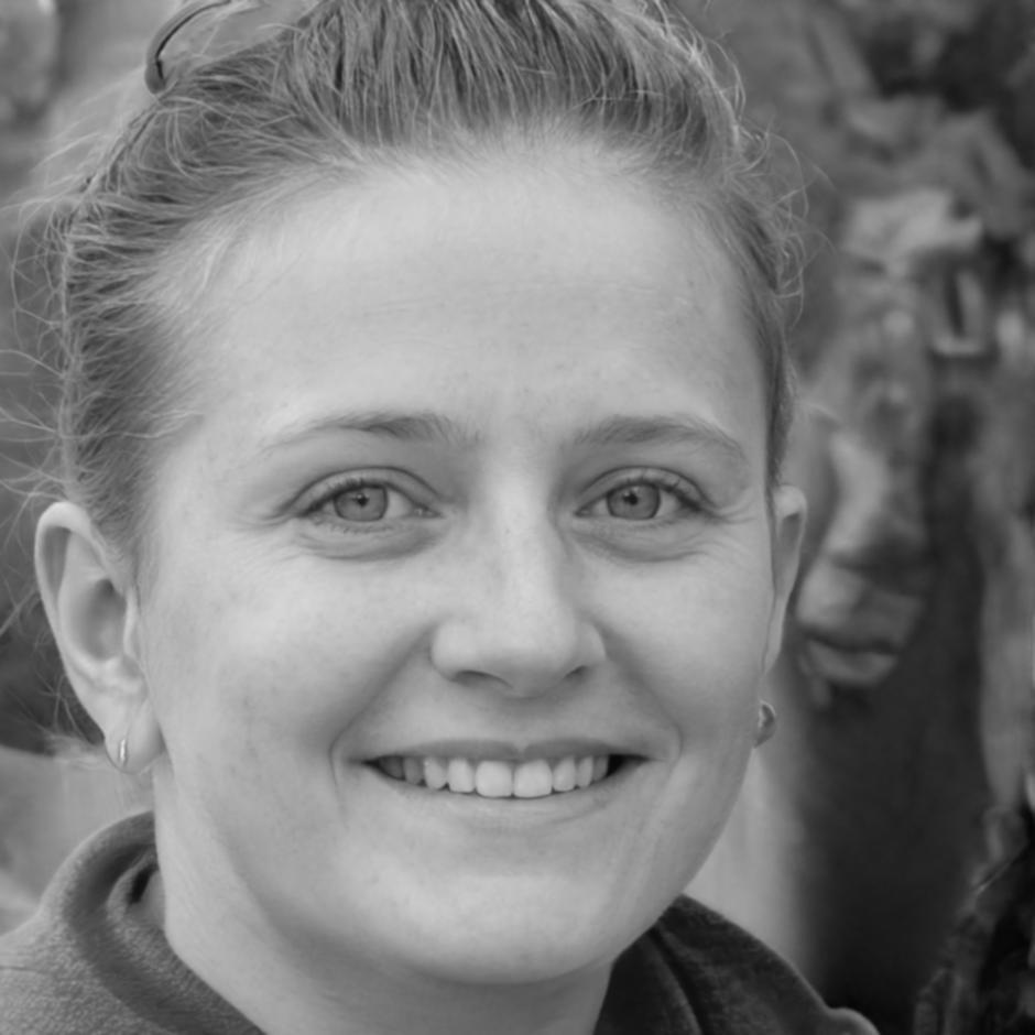 Siriporn Chaiwong - Market Strategy Instructor